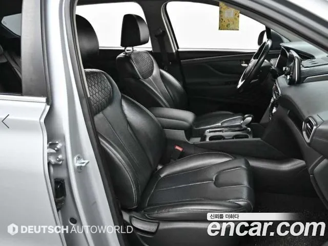 Hyundai Santa Fe 2018 thumb 10