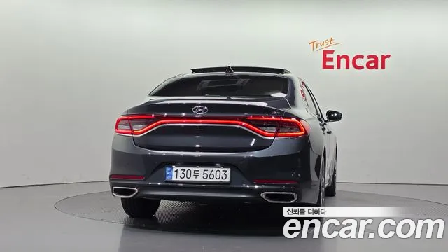 Hyundai Grandeur 2017 thumb 4