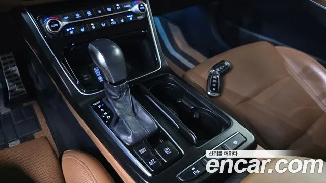 Hyundai Grandeur 2017 thumb 9