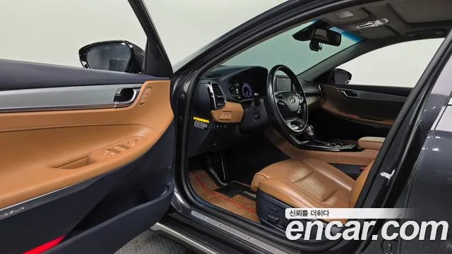 Hyundai Grandeur 2017 thumb 10