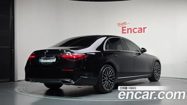 Mercedes-Benz S-Класс 2025 thumb 2