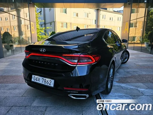 Hyundai Grandeur 2018 thumb 3