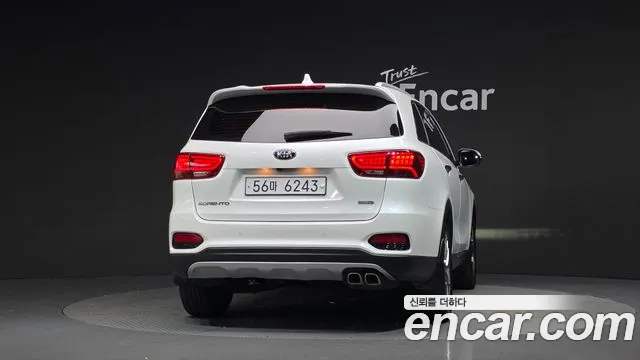 Kia Sorento 2019 thumb 4