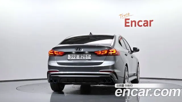 Hyundai Avante 2017 thumb 3