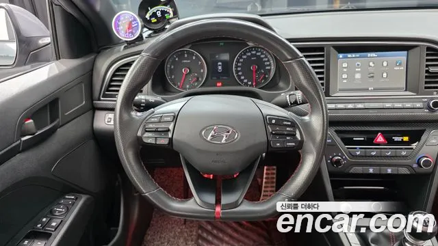 Hyundai Avante 2017 thumb 12