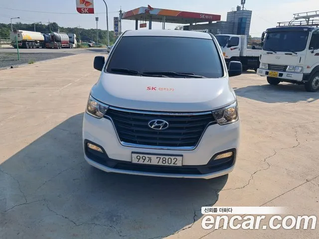 Hyundai Starex 2018 thumb 5