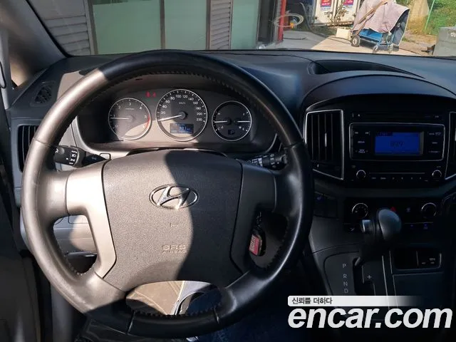 Hyundai Starex 2018 thumb 8