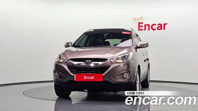 Hyundai Tucson 2010 thumb 2
