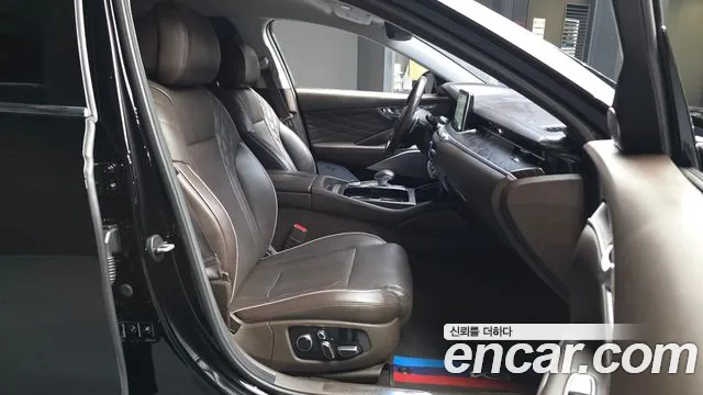 Kia K9 2018 thumb 10