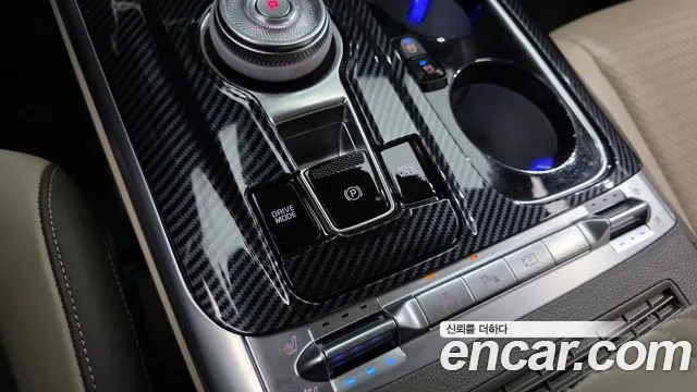 Kia Carnival 2023 thumb 9