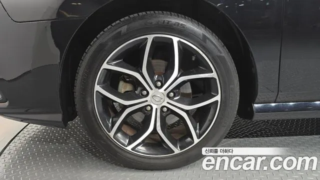 Renault-KoreaSamsung SM5 2016 thumb 4