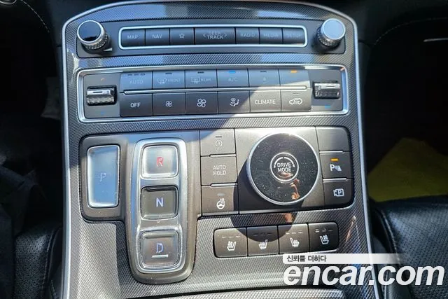 Hyundai Santa Fe 2020 thumb 9