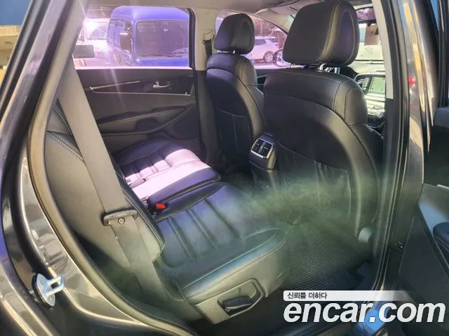 Kia Sorento 2016 thumb 6