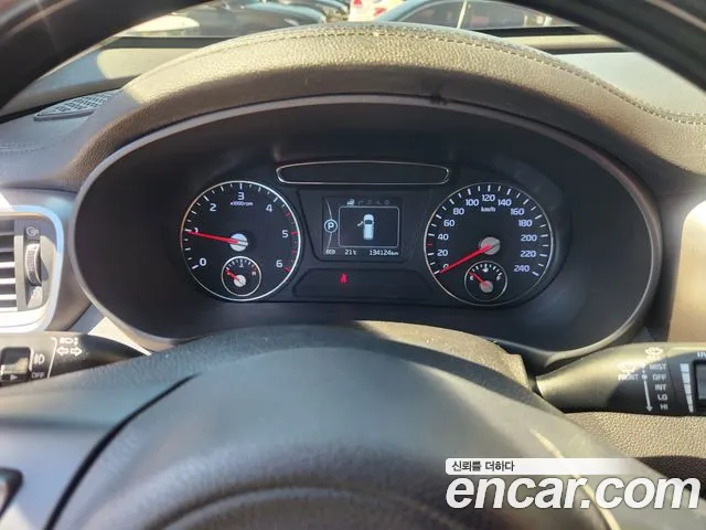Kia Sorento 2016 thumb 10