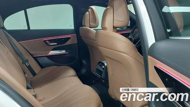 Mercedes-Benz E-Класс 2025 thumb 10