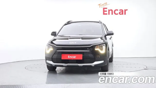 Kia Niro 2024 thumb 3