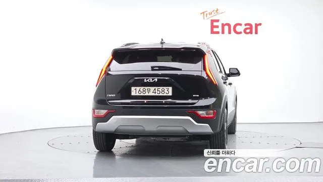 Kia Niro 2024 thumb 4