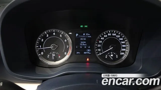 Hyundai Venue 2021 thumb 8