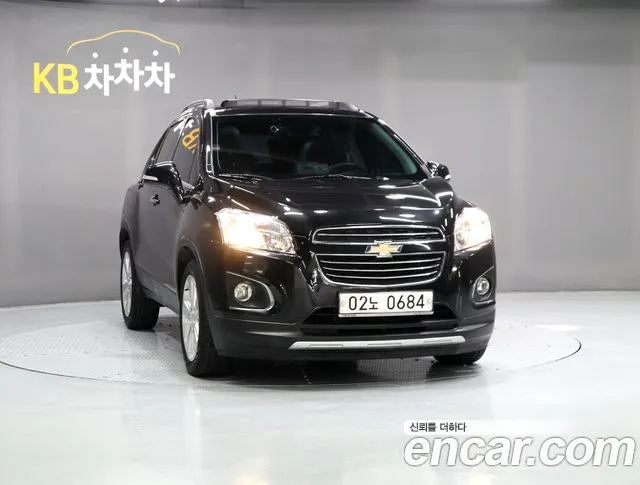 ChevroletGMDaewoo Tracker 2016 thumb 2