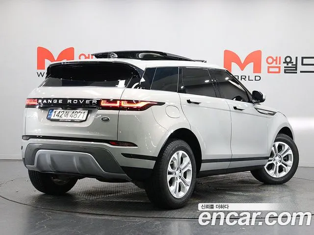 Land Rover Range Rover Evoque 2022 thumb 3