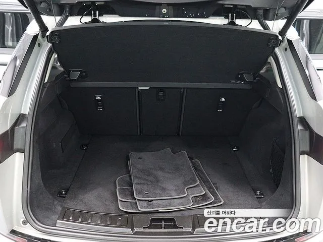 Land Rover Range Rover Evoque 2022 thumb 5