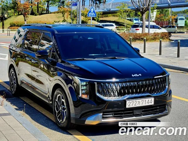 Kia Carnival 2025 thumb 2