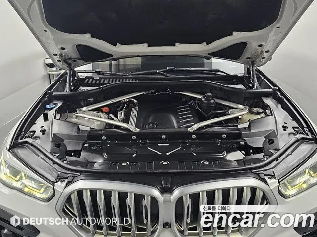 BMW X6 2022 thumb 6