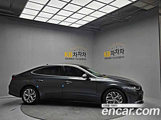 Hyundai Sonata 2022 thumb 3