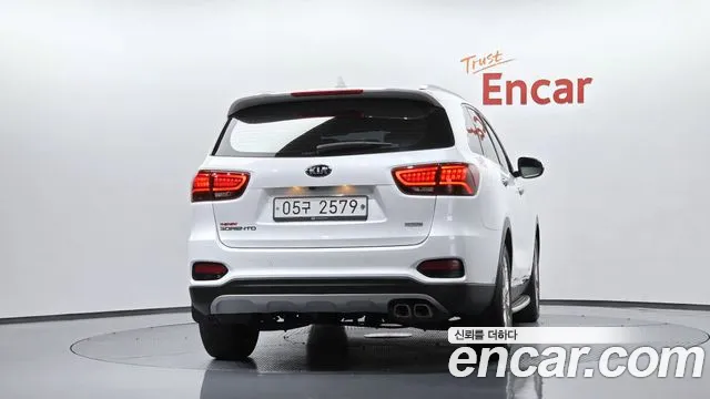 Kia Sorento 2019 thumb 3
