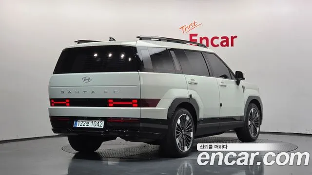 Hyundai Santa Fe 2024 thumb 2