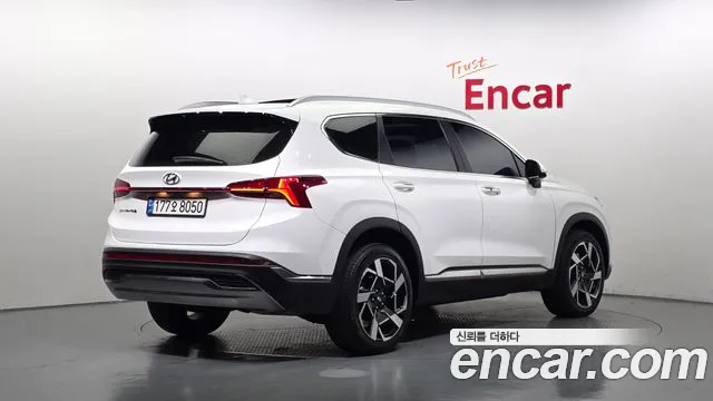 Hyundai Santa Fe 2022 thumb 2