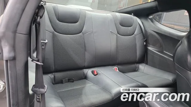 Hyundai Genesis 2012 thumb 11