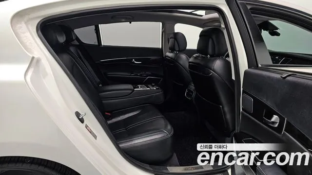 Kia K9 2015 thumb 12