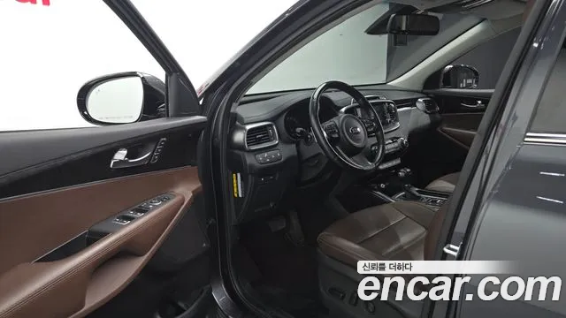 Kia Sorento 2016 thumb 10