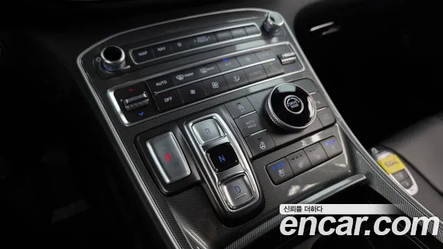 Hyundai Santa Fe 2021 thumb 9