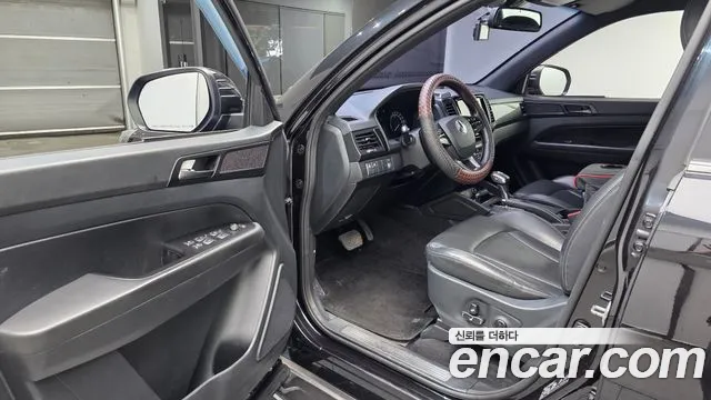 KG_Mobility_Ssangyong Rexton 2020 thumb 10