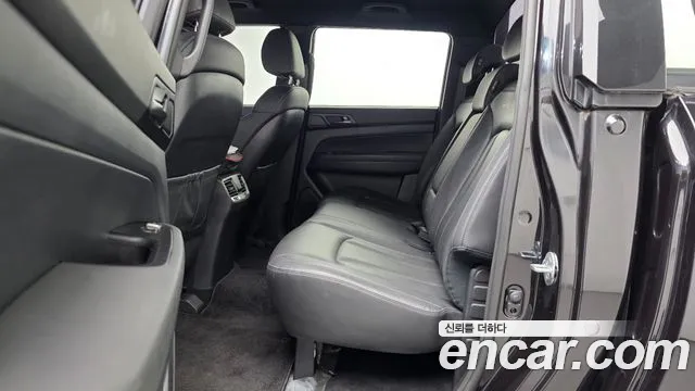 KG_Mobility_Ssangyong Rexton 2020 thumb 12