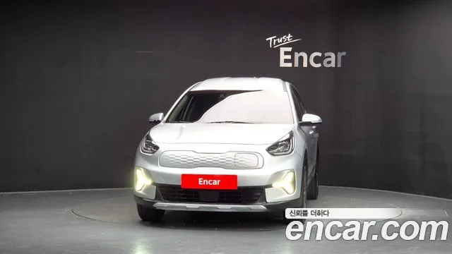 Kia Niro 2022 thumb 3