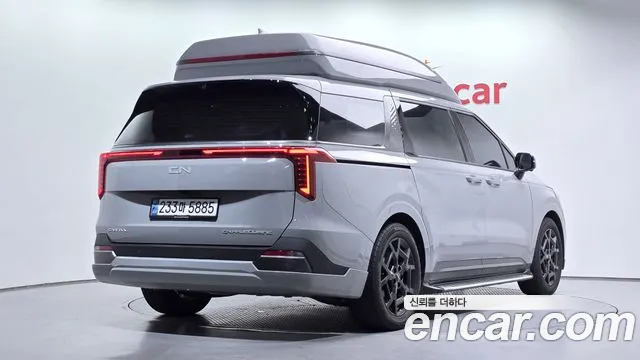 Kia Carnival 2024 thumb 2