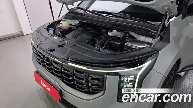 Kia Carnival 2024 thumb 6