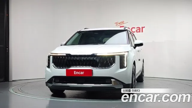 Kia Carnival 2024 thumb 3
