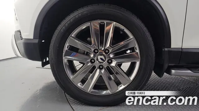 KG_Mobility_Ssangyong Rexton 2021 thumb 5