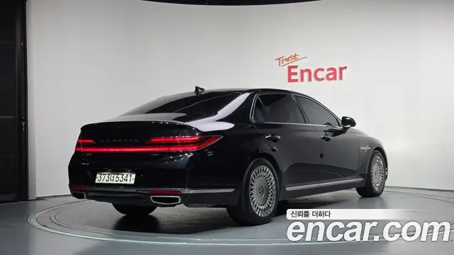 Genesis G90 2020 thumb 2