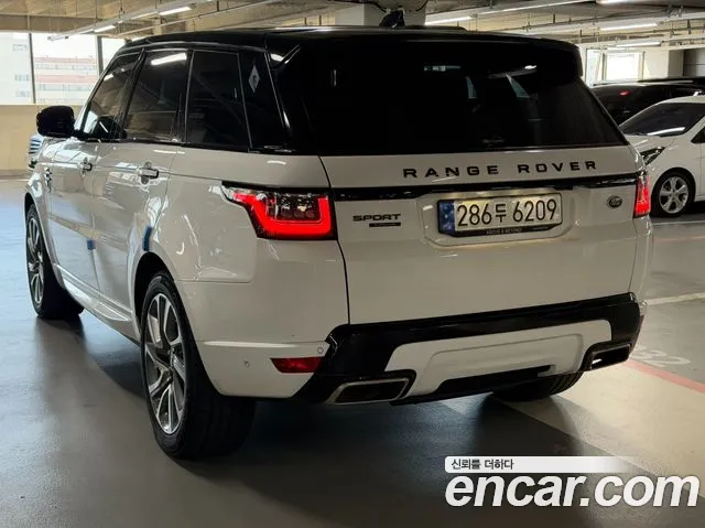 Land Rover Range Rover Sport 2021 thumb 3