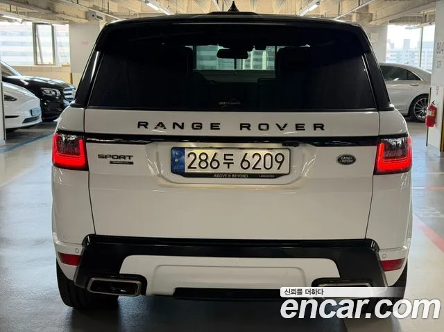 Land Rover Range Rover Sport 2021 thumb 4