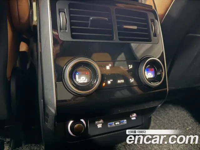 Land Rover Range Rover Sport 2021 thumb 9