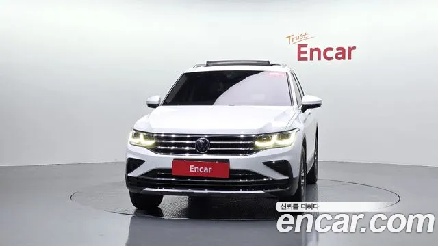 Volkswagen Tiguan 2021 thumb 2
