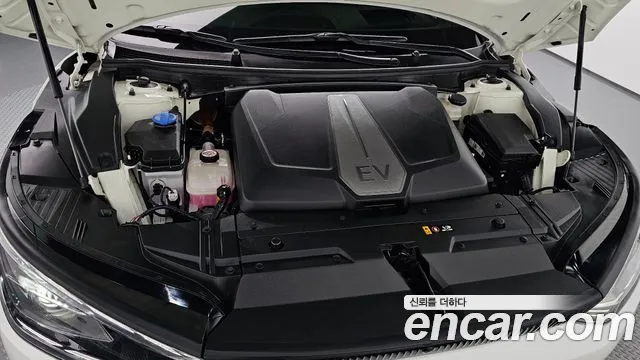 Kia EV6 2022 thumb 6
