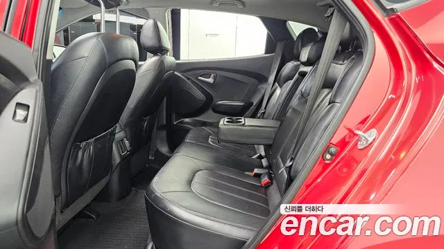 Hyundai Tucson 2013 thumb 12