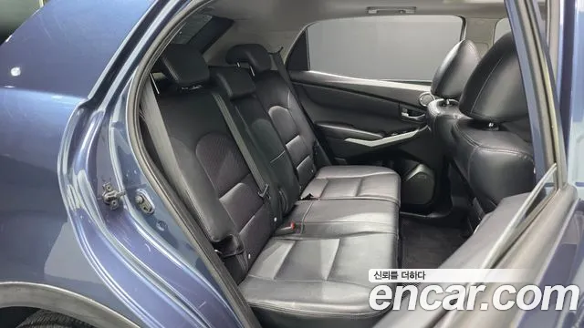 KG_Mobility_Ssangyong KORANDO 2013 thumb 10